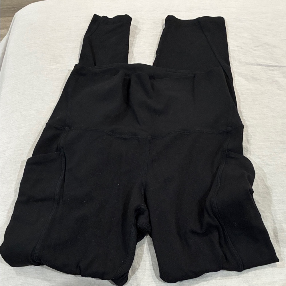 Lululemon Athletica Black Leggings with pockets